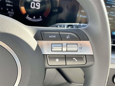 2025 Hyundai Kona SE