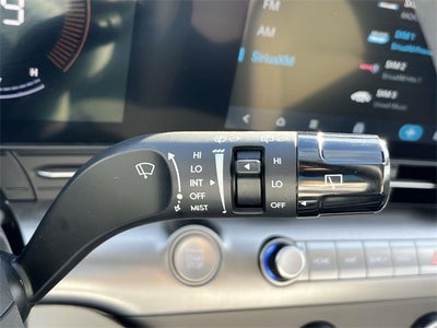 2025 Hyundai Kona SE