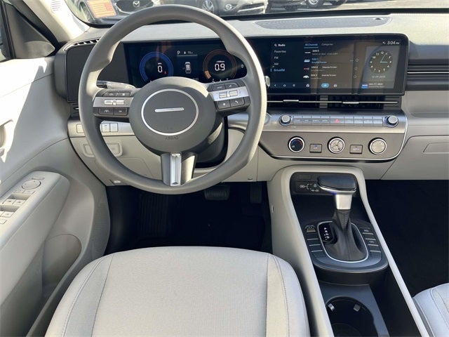 2025 Hyundai Kona SE