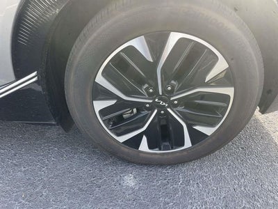 2022 Kia EV6 Wind
