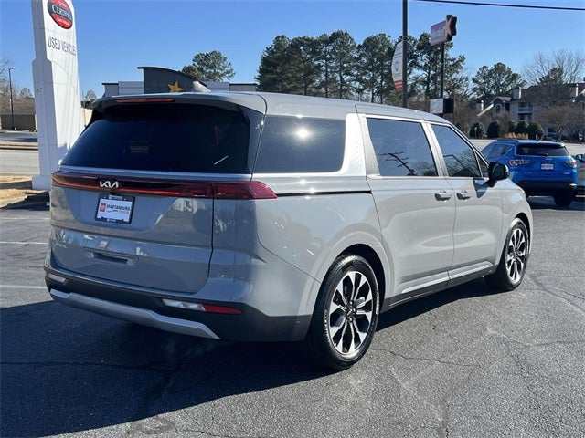 2024 Kia Carnival EX