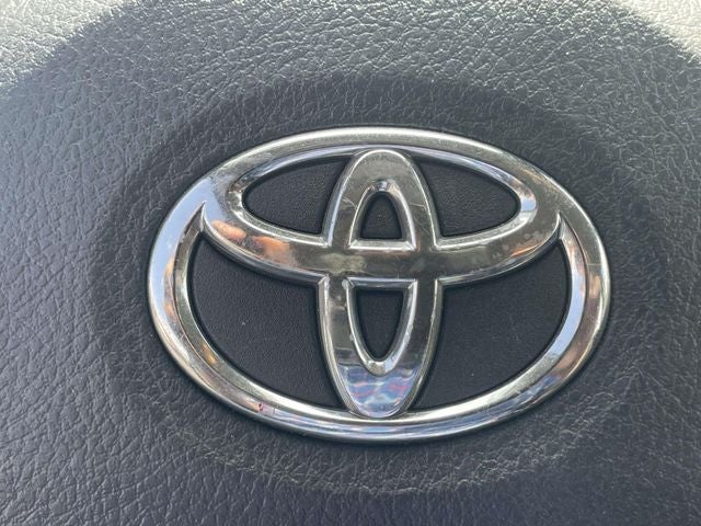 2017 Toyota Yaris L