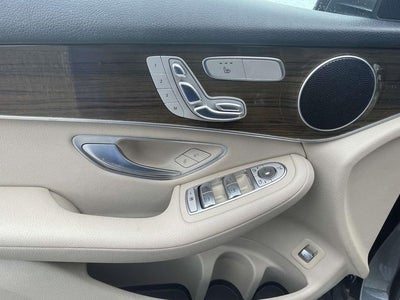 2021 Mercedes-Benz GLC GLC 300