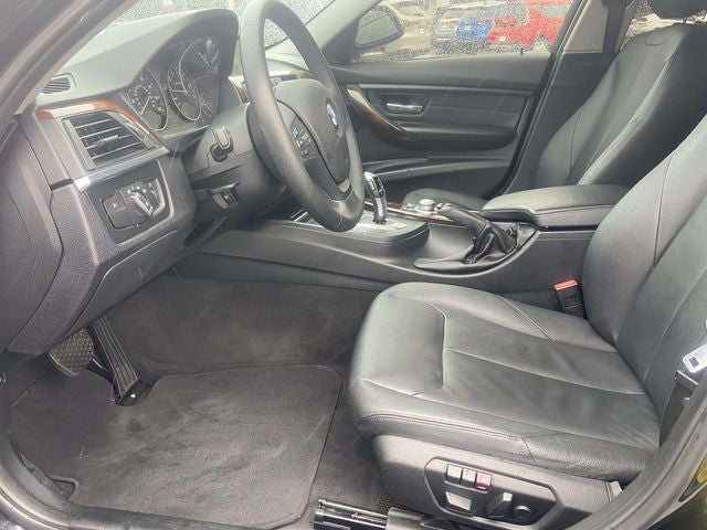 2013 BMW 3 Series 328i