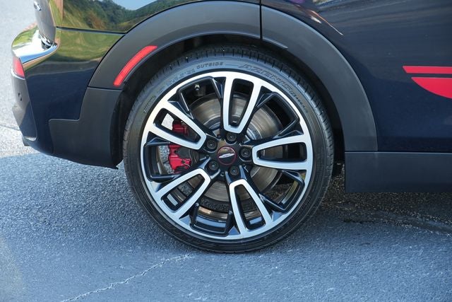 2022 MINI John Cooper Works Clubman