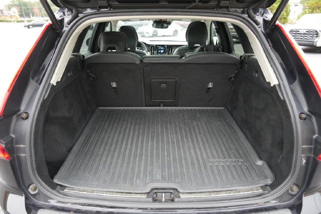 2021 Volvo XC60 T5 Inscription