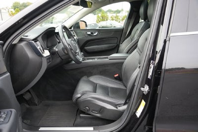 2021 Volvo XC60 T5 Inscription