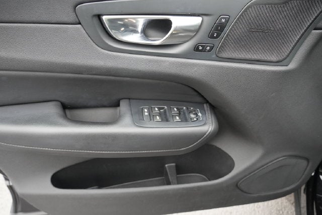 2021 Volvo XC60 T5 Inscription