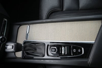 2021 Volvo XC60 T5 Inscription