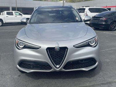 2020 Alfa Romeo Stelvio Base