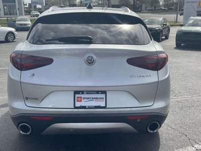 2020 Alfa Romeo Stelvio Base